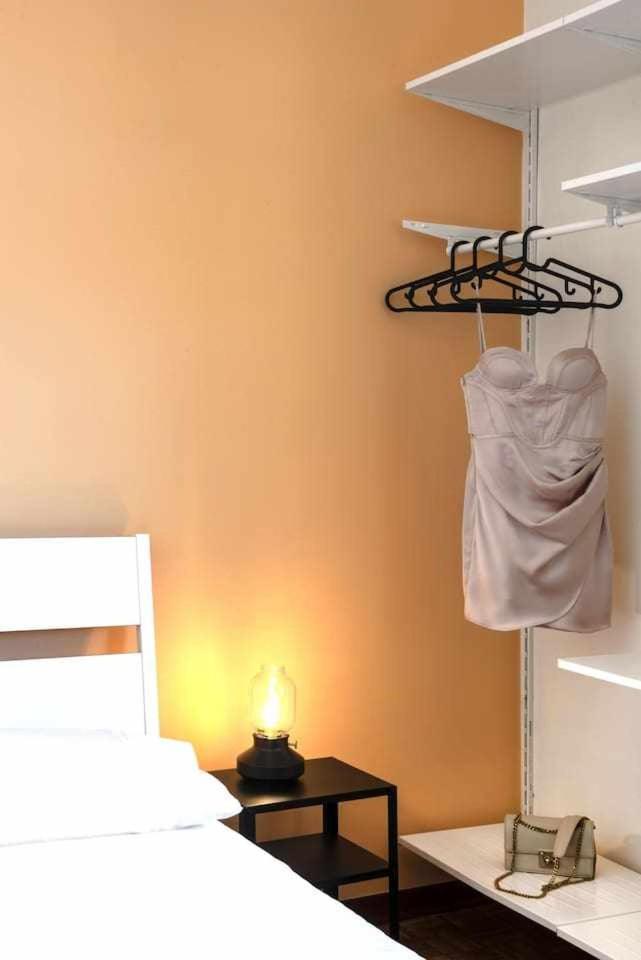 Suite La Montagnola Park 200M Stazione Centrale ボローニャ エクステリア 写真